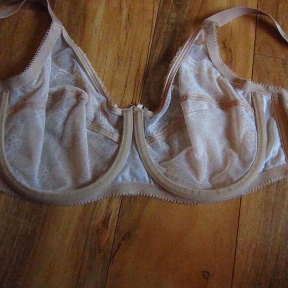 Wacoal Beige Retro Chic Sheer Lace Unlined Underwire Bra size 40C - Picture 5 of 7